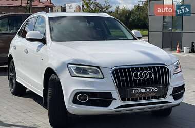 Позашляховик / Кросовер Audi Q5 2015 в 