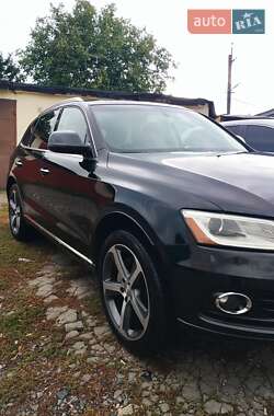 Внедорожник / Кроссовер Audi Q5 2015 в 