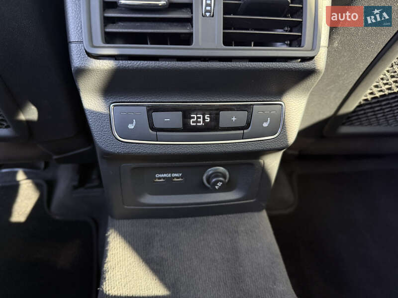 Внедорожник / Кроссовер Audi Q5 2019 в Киеве фото 29 Внедорожник / Кроссовер Audi Q5 2019 в Киеве