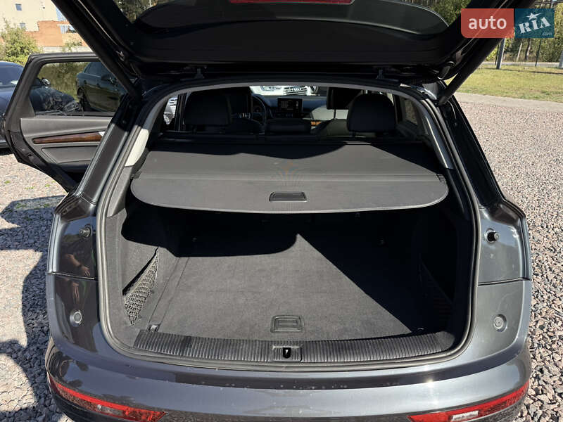 Внедорожник / Кроссовер Audi Q5 2019 в Киеве фото 34 Внедорожник / Кроссовер Audi Q5 2019 в Киеве