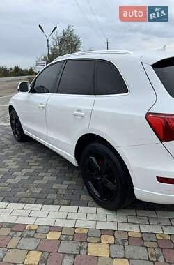 Внедорожник / Кроссовер Audi Q5 2012 в 