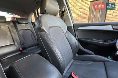 Позашляховик / Кросовер Audi Q5 2015 в 