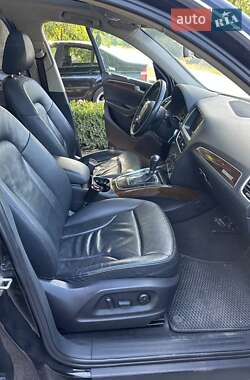 Внедорожник / Кроссовер Audi Q5 2010 в 