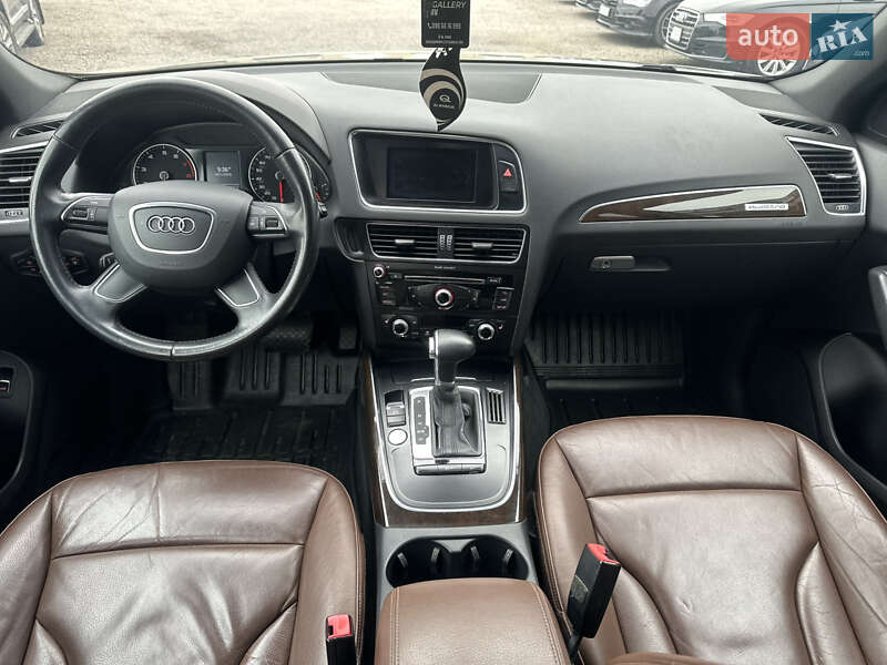 Внедорожник / Кроссовер Audi Q5 2014 в Ровно