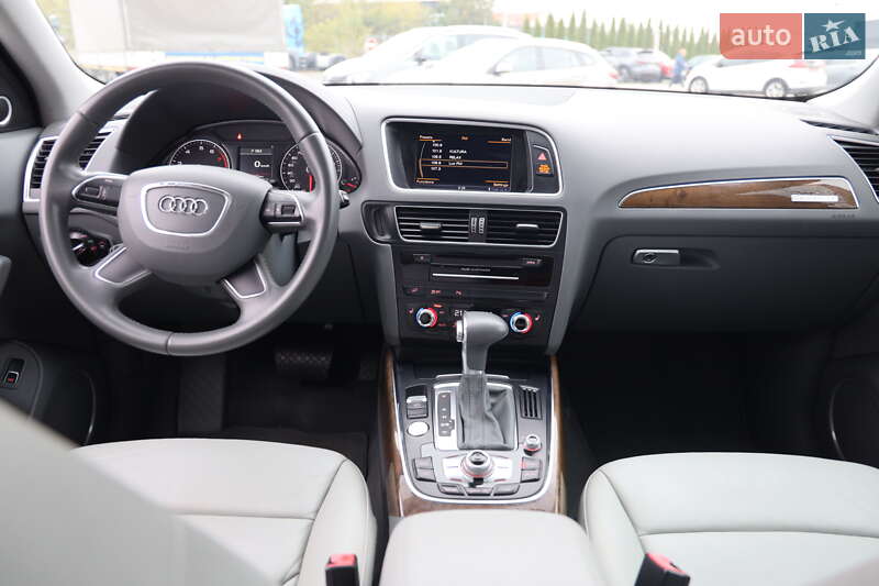 Внедорожник / Кроссовер Audi Q5 2014 в Луцке