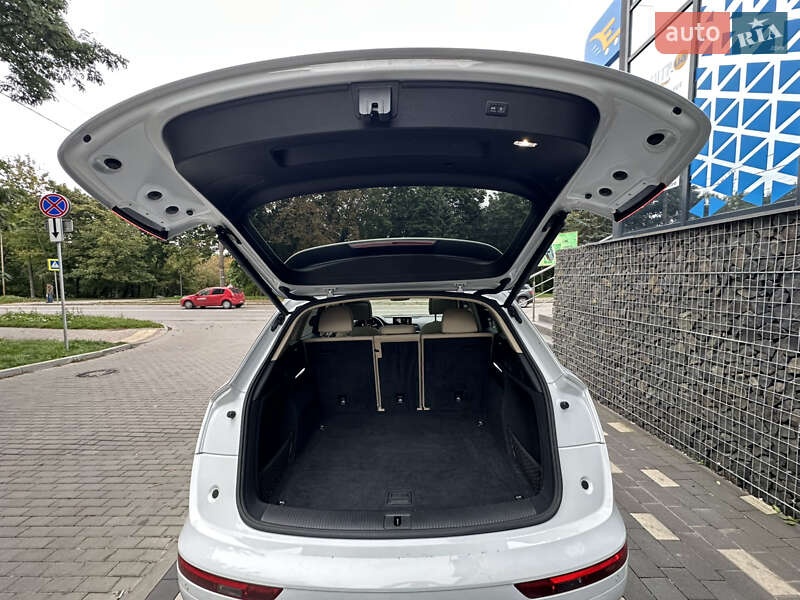 Внедорожник / Кроссовер Audi Q5 2019 в Тернополе фото 24 Внедорожник / Кроссовер Audi Q5 2019 в Тернополе