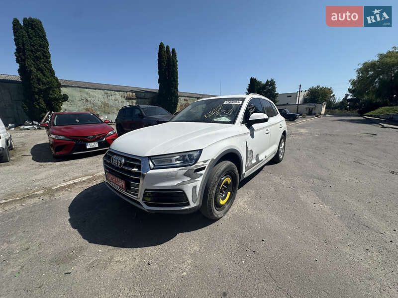 Внедорожник / Кроссовер Audi Q5 2019 в Тернополе фото 22 Внедорожник / Кроссовер Audi Q5 2019 в Тернополе