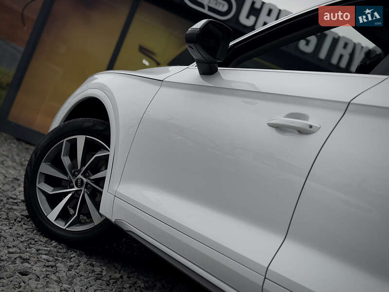 Внедорожник / Кроссовер Audi Q5 2020 в Стрые
