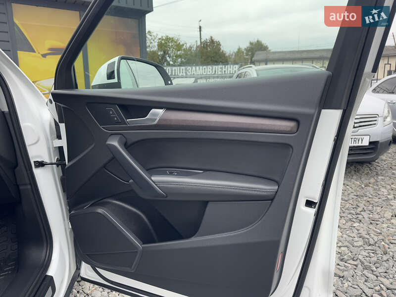 Внедорожник / Кроссовер Audi Q5 2020 в Стрые