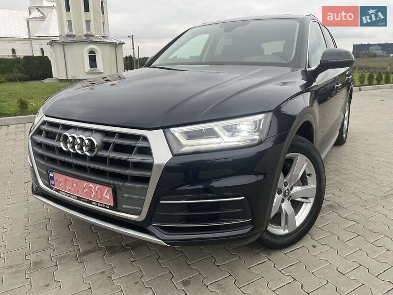 Внедорожник / Кроссовер Audi Q5 2019 в 