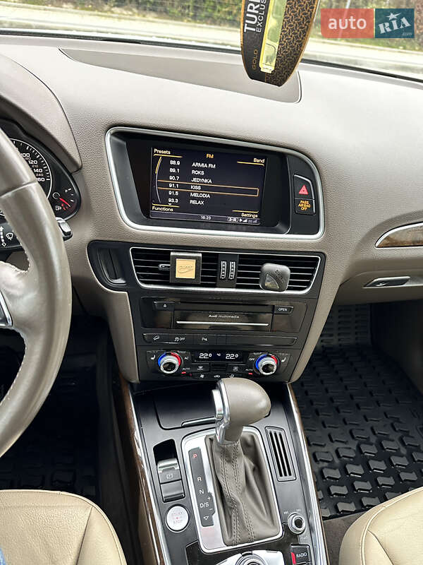 Внедорожник / Кроссовер Audi Q5 2014 в Городке