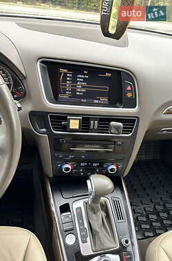 Внедорожник / Кроссовер Audi Q5 2014 в 