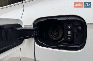 Внедорожник / Кроссовер Audi Q5 2021 в 