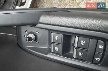 Внедорожник / Кроссовер Audi Q5 2021 в 