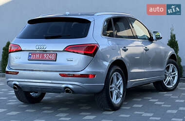 Позашляховик / Кросовер Audi Q5 2015 в 