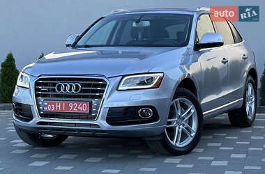 Позашляховик / Кросовер Audi Q5 2015 в 