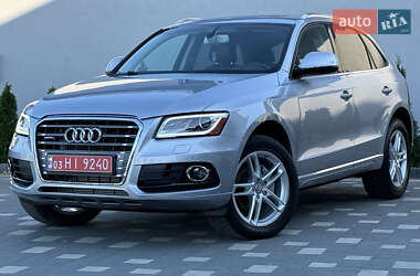 Позашляховик / Кросовер Audi Q5 2015 в 