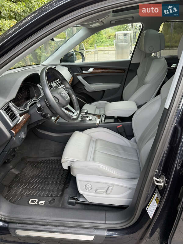 Внедорожник / Кроссовер Audi Q5 2017 в Луцке фото 25 Внедорожник / Кроссовер Audi Q5 2017 в Луцке