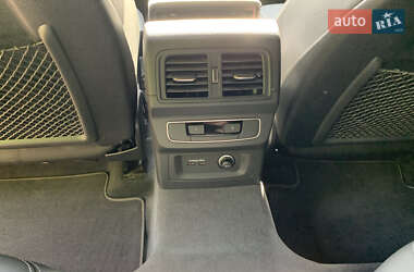 Внедорожник / Кроссовер Audi Q5 2023 в 
