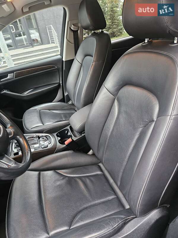 Внедорожник / Кроссовер Audi Q5 2016 в Киеве