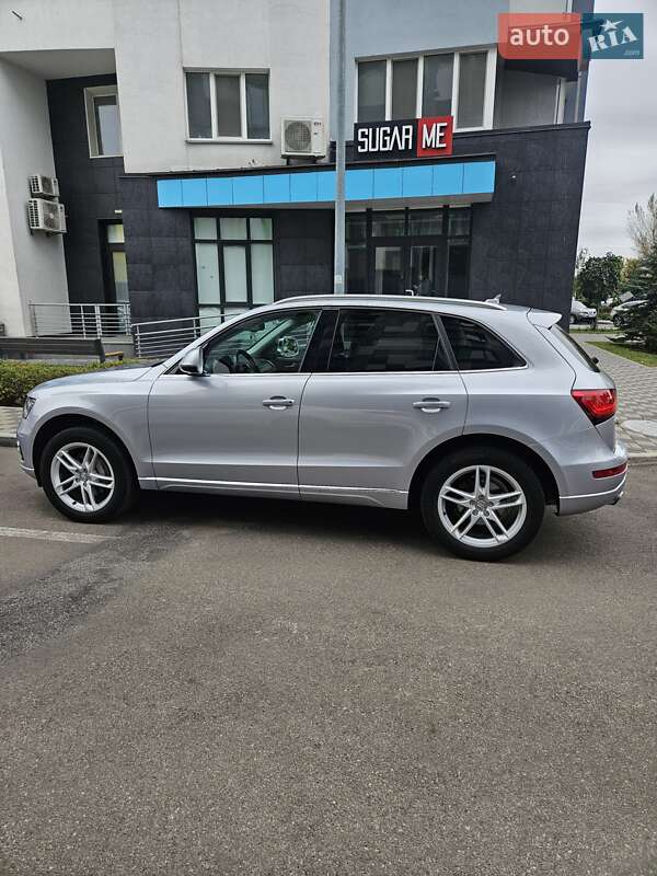 Внедорожник / Кроссовер Audi Q5 2016 в Киеве