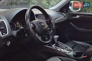 Внедорожник / Кроссовер Audi Q5 2015 в 