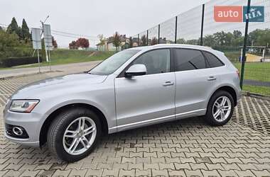 Позашляховик / Кросовер Audi Q5 2016 в 