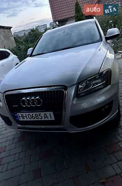 Позашляховик / Кросовер Audi Q5 2011 в 