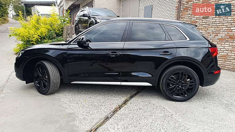 Внедорожник / Кроссовер Audi Q5 2018 в Днепре фото 20 Внедорожник / Кроссовер Audi Q5 2018 в Днепре