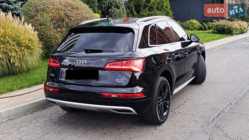 Внедорожник / Кроссовер Audi Q5 2018 в Днепре фото 15 Внедорожник / Кроссовер Audi Q5 2018 в Днепре