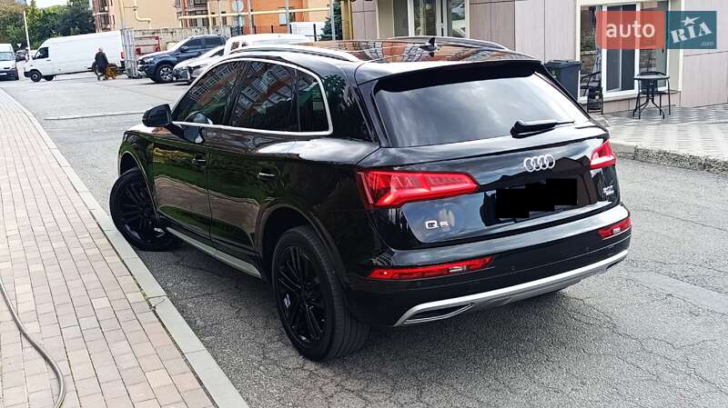 Внедорожник / Кроссовер Audi Q5 2018 в Днепре фото 17 Внедорожник / Кроссовер Audi Q5 2018 в Днепре