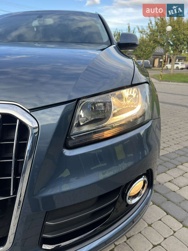 Внедорожник / Кроссовер Audi Q5 2015 в Мукачево