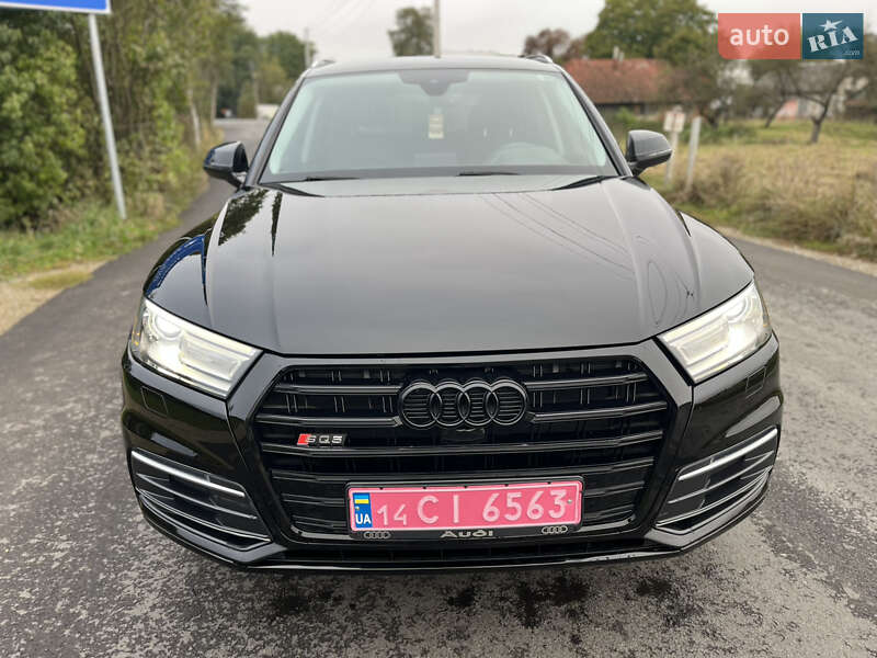 Внедорожник / Кроссовер Audi Q5 2018 в Надворной