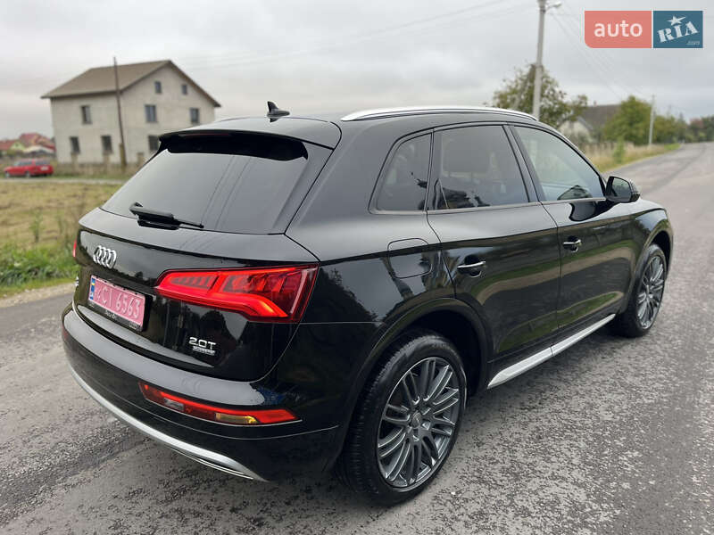 Внедорожник / Кроссовер Audi Q5 2018 в Надворной