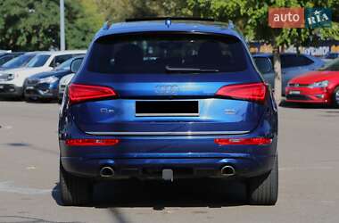 Позашляховик / Кросовер Audi Q5 2014 в 