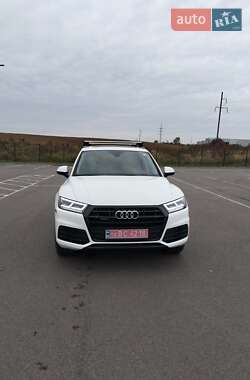 Внедорожник / Кроссовер Audi Q5 2020 в Ровно