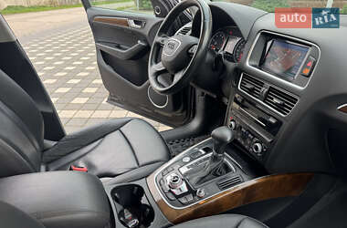Внедорожник / Кроссовер Audi Q5 2016 в 