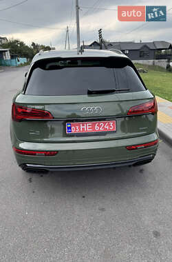 Внедорожник / Кроссовер Audi Q5 2023 в 