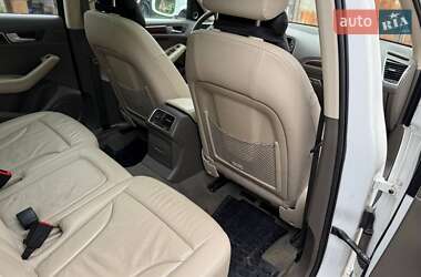 Внедорожник / Кроссовер Audi Q5 2011 в 