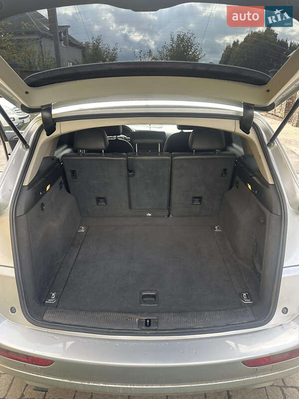 Внедорожник / Кроссовер Audi Q5 2012 в Львове
