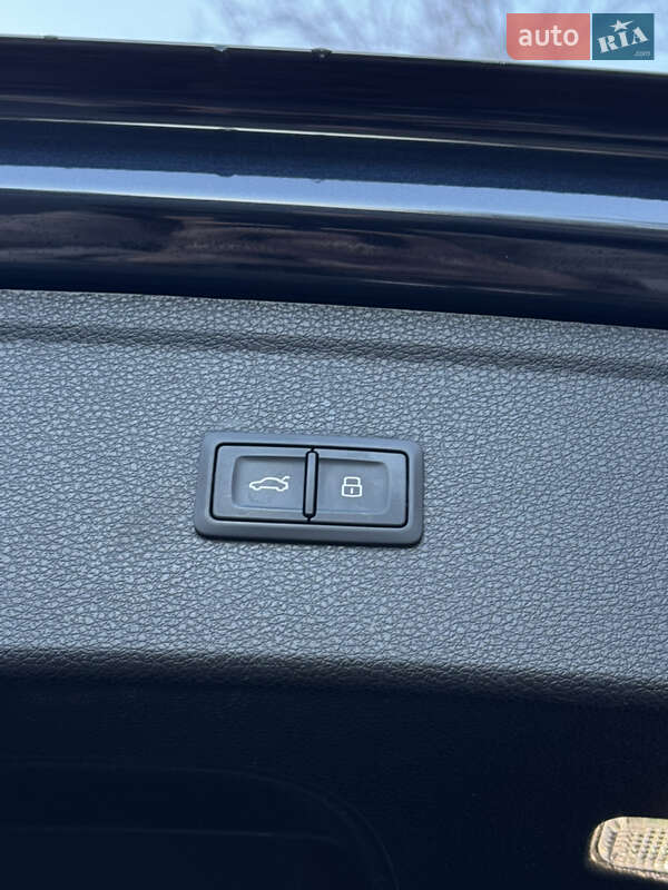 Внедорожник / Кроссовер Audi Q5 2018 в Болехове фото 16 Внедорожник / Кроссовер Audi Q5 2018 в Болехове