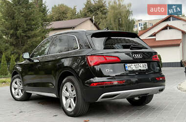 Внедорожник / Кроссовер Audi Q5 2018 в 