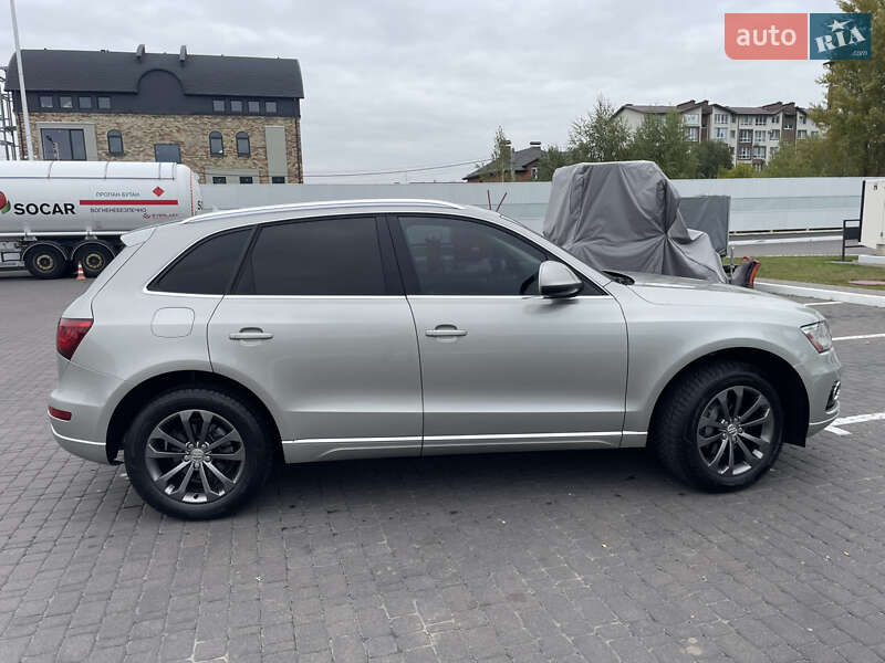 Внедорожник / Кроссовер Audi Q5 2014 в Киеве