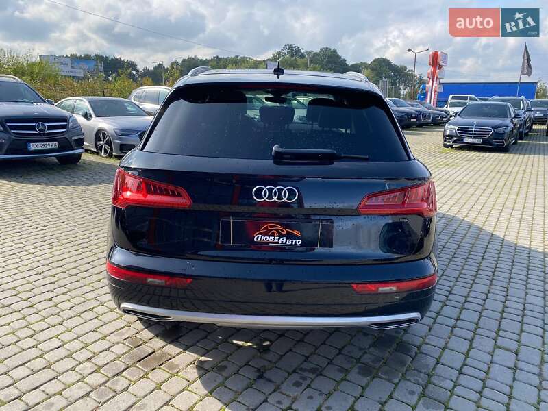 Внедорожник / Кроссовер Audi Q5 2017 в Львове