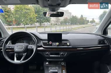 Внедорожник / Кроссовер Audi Q5 2019 в 