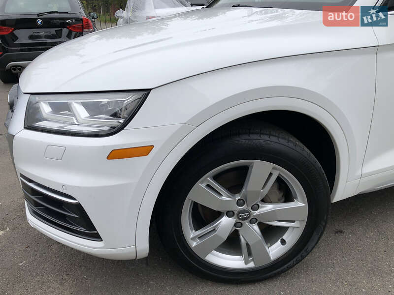 Внедорожник / Кроссовер Audi Q5 2018 в Ирпене