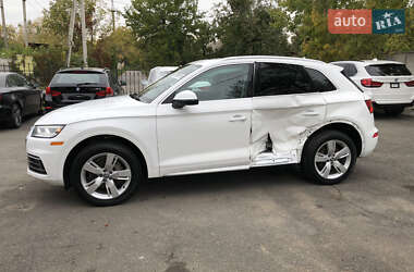 Внедорожник / Кроссовер Audi Q5 2018 в Ирпене