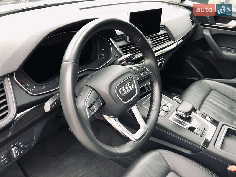 Внедорожник / Кроссовер Audi Q5 2018 в Ирпене