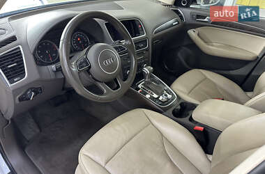 Внедорожник / Кроссовер Audi Q5 2015 в 