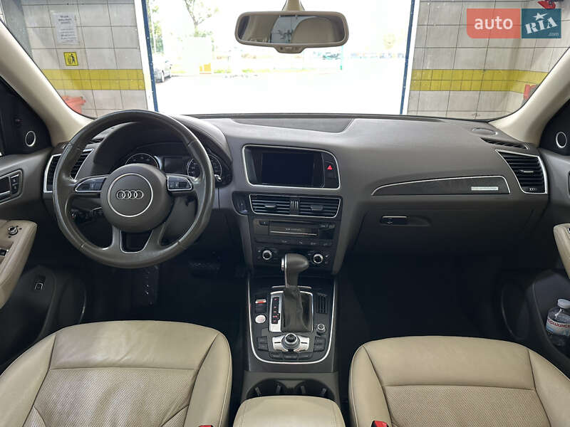 Внедорожник / Кроссовер Audi Q5 2015 в Киеве